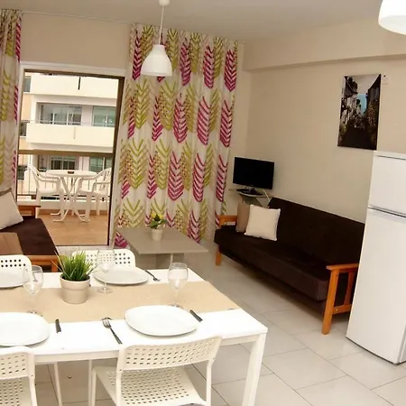 Staycentral Ларнака