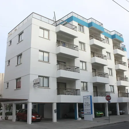 아파트 Staycentral