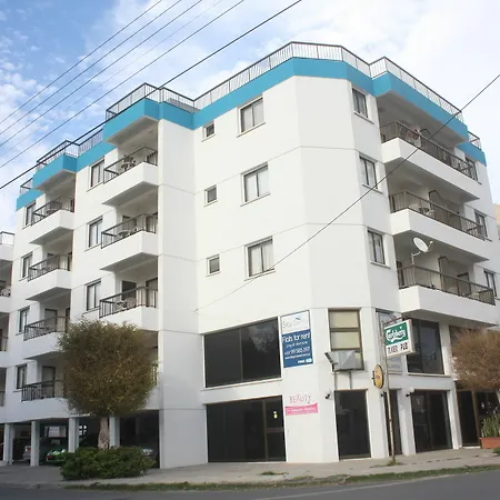 아파트 Staycentral
